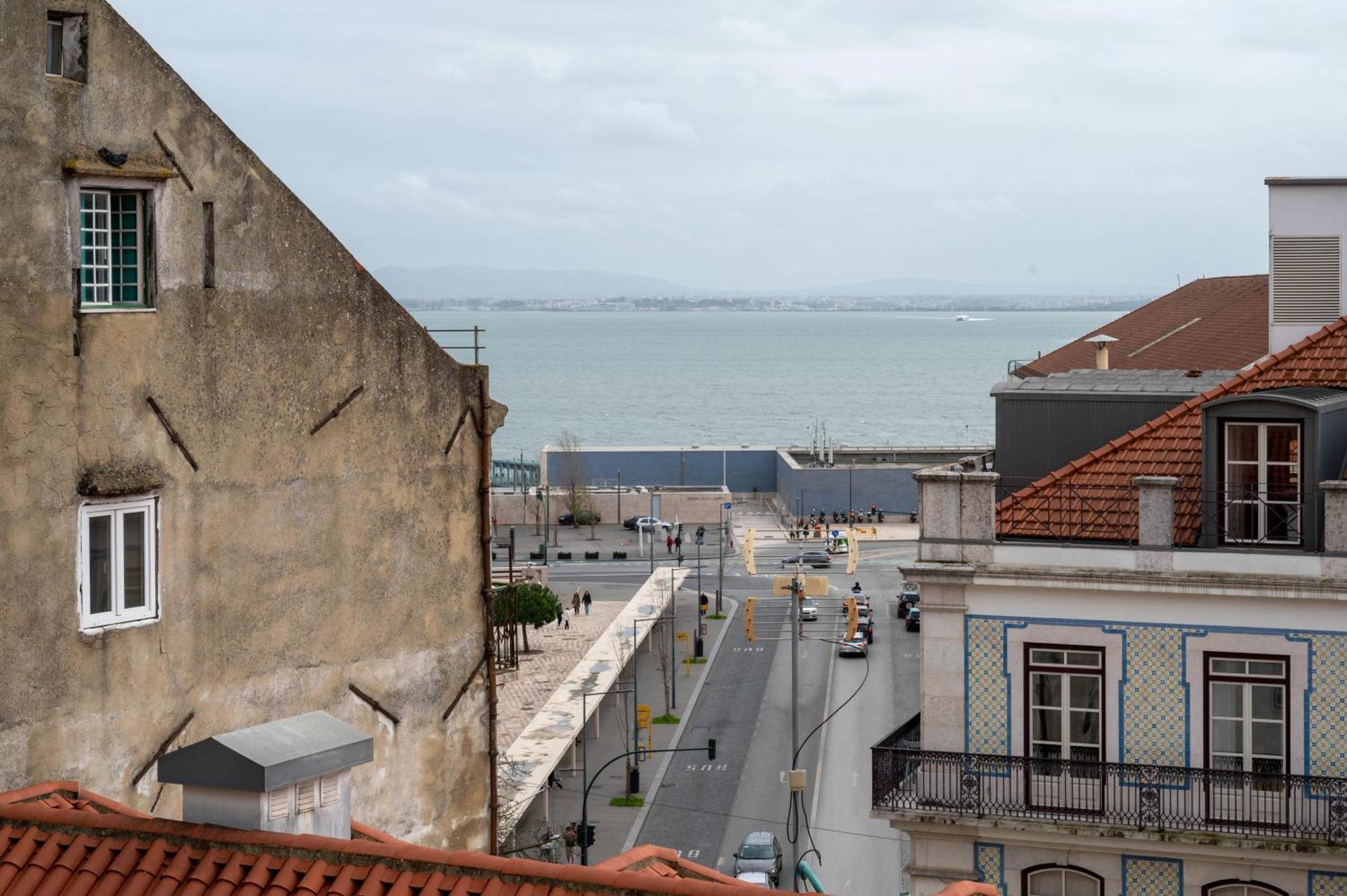 Portas Da Se Apartments Лиссабон Экстерьер фото